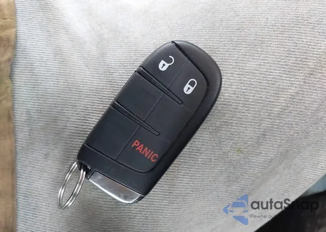 2017 Jeep Renegade Latitude 4X4 from USA, damaged, VIN ZACCJBBB5HPF98855